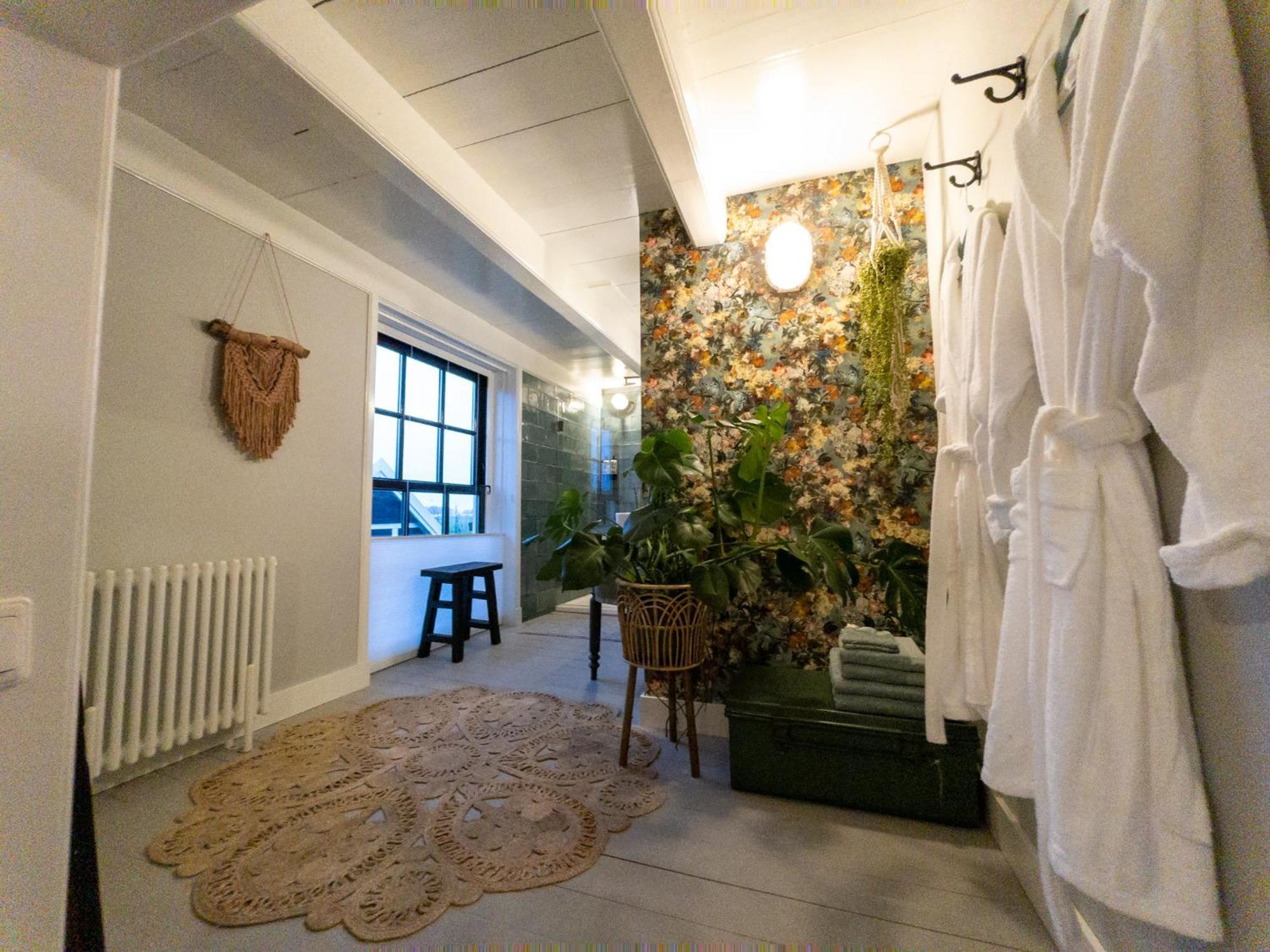 Bed & Breakfast HEerlijk! De Kwakel Exterior foto
